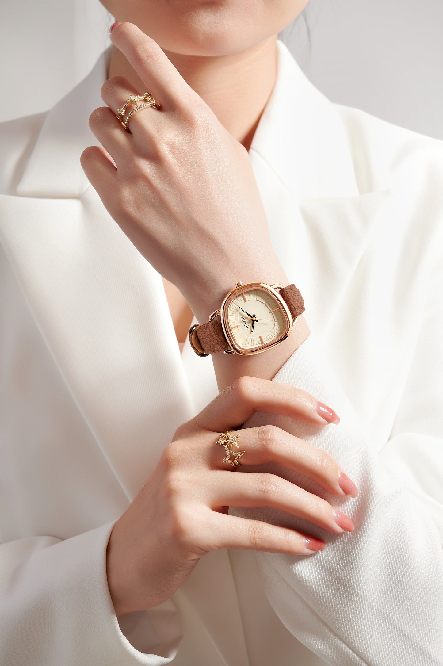 Julius Beaumont Women Leather Quartz Watch